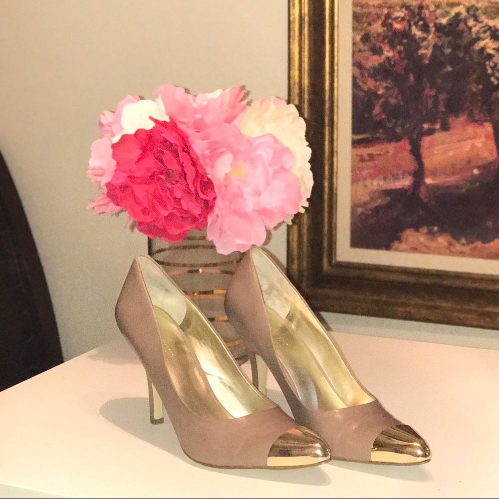 Sz 9.5 Nine West heels